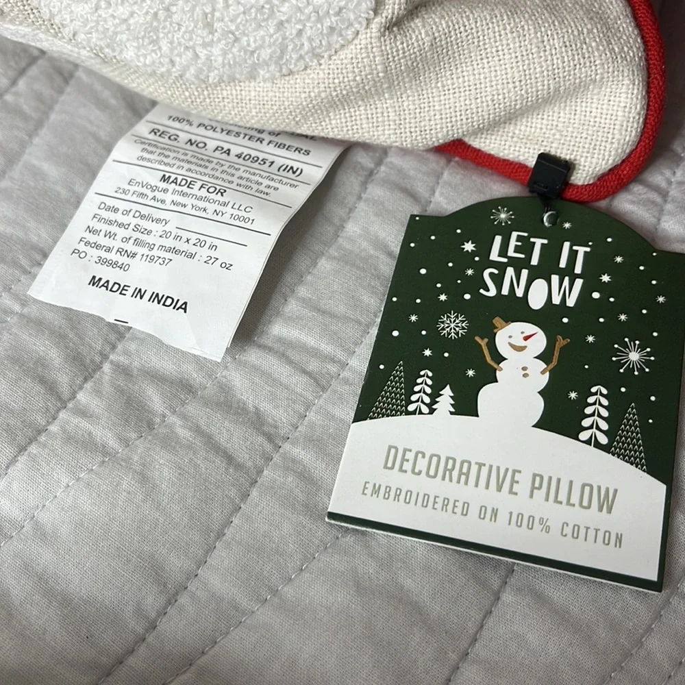 Snowmen Holiday Pillow